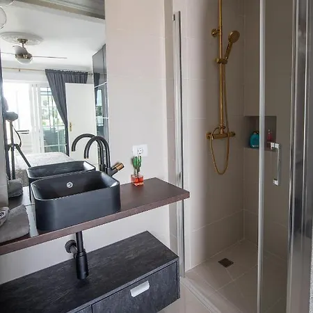 아파트 New And Luxurious Casa Andrea 2 Island Willage .